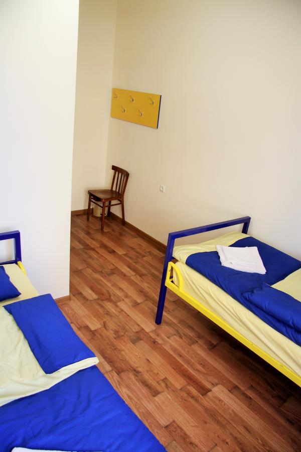 Shat Lav Hostel Erivan Dış mekan fotoğraf
