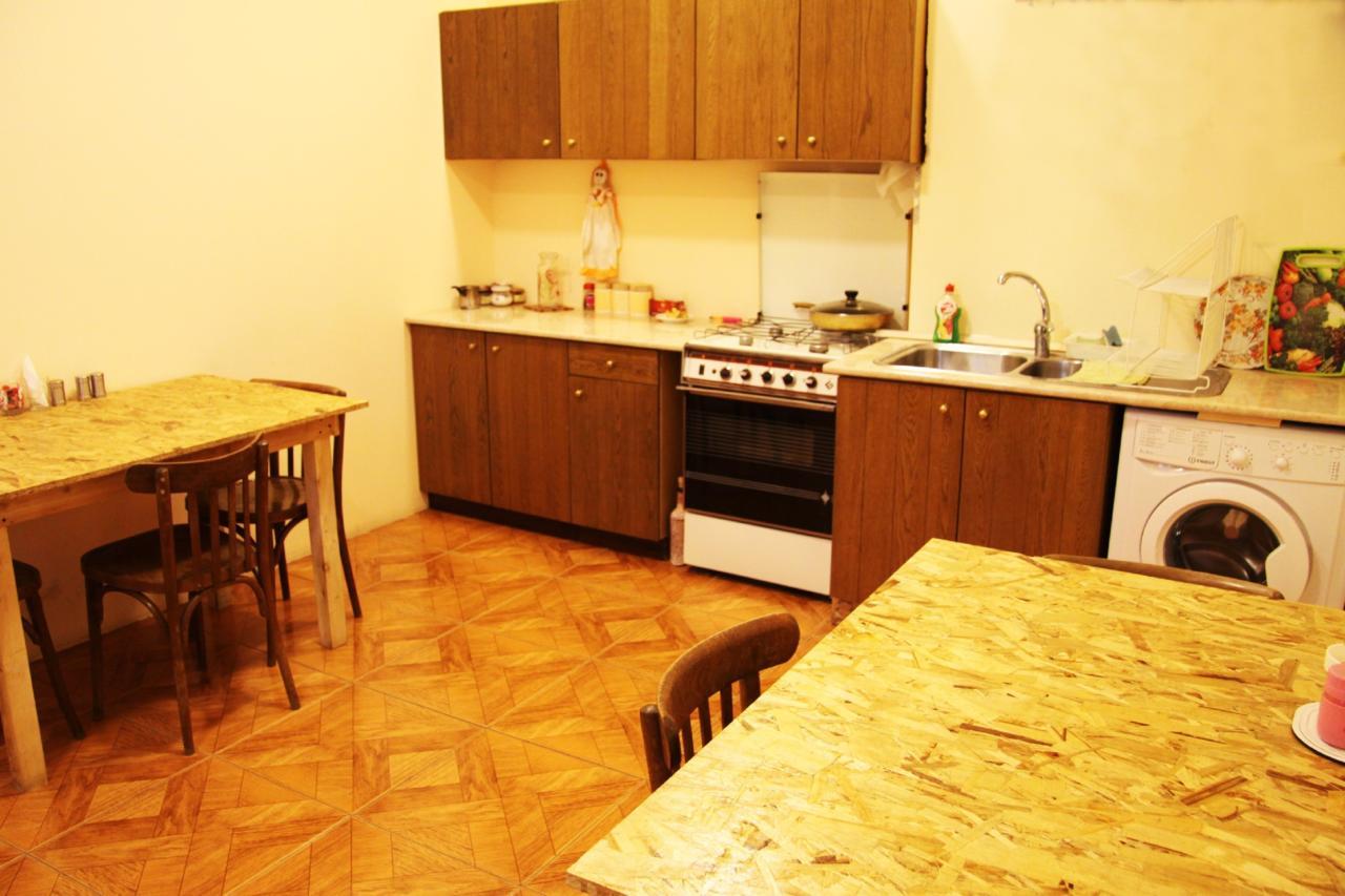 Shat Lav Hostel Erivan Dış mekan fotoğraf