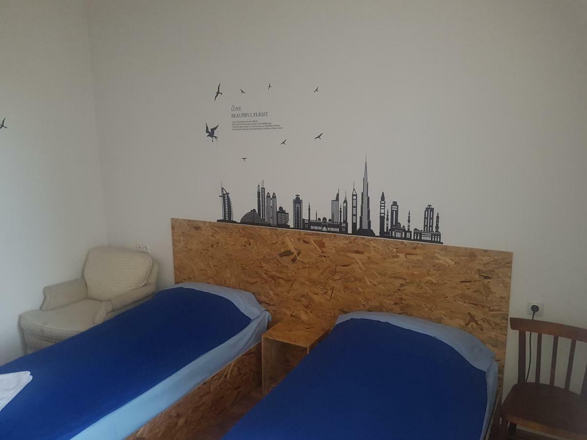 Shat Lav Hostel Erivan Dış mekan fotoğraf
